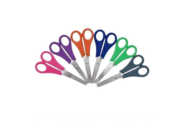 TESOURA ESCOLAR SEM PONTA 13CM PLUS CORES SORTIDAS REF 4500 – LEO & LEO