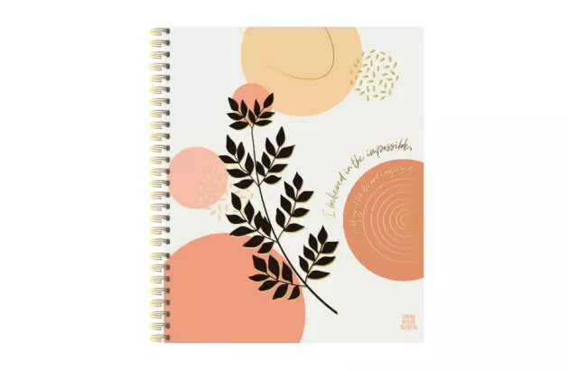 CADERNO CAPA DURA 10 MATERIAS 160 FOLHAS MULHER ANIMATIVA