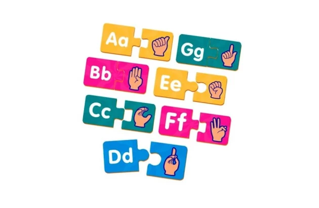 QUEBRA CABEÇA APRENDENDO ALFABETO LIBRAS 52 PEÇAS + 3 ANOS XALINGO