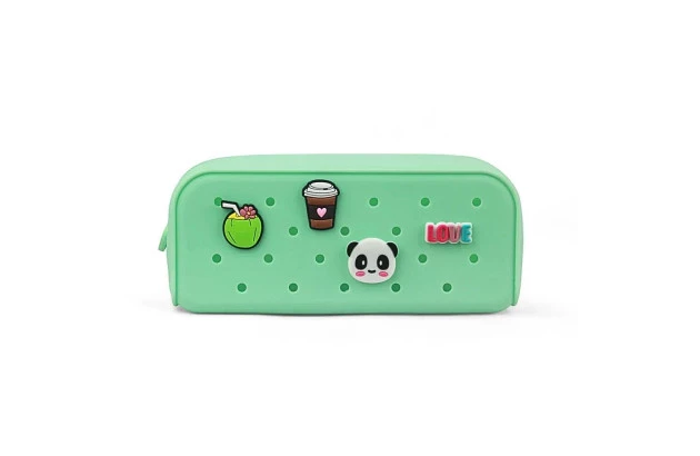 ESTOJO ESCOLAR SILICONE CHARM COM 4 PINGENTES VERDE