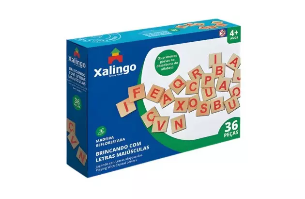BRINQUEDO EDUCATIVO BRINCANDO COM LETRAS MAIUSCULAS 36 PEÇAS XALINGO