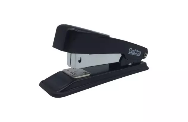GRAMPEADOR 20 FOLHAS 11,7CM METAL PRETO - 24/6 OU 26/6 | GATTE 11100