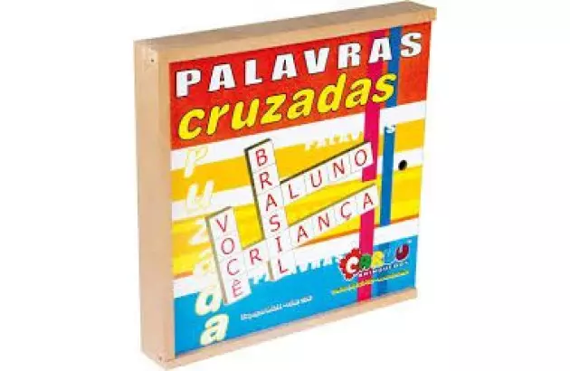 BRINQUEDO EDUCATIVO PALAVRAS CRUZADAS 72 PEÇAS MDF 1047 CARLU